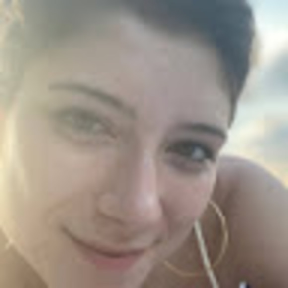 Meet your Posher, Elizabeth - Picture 1 of 1